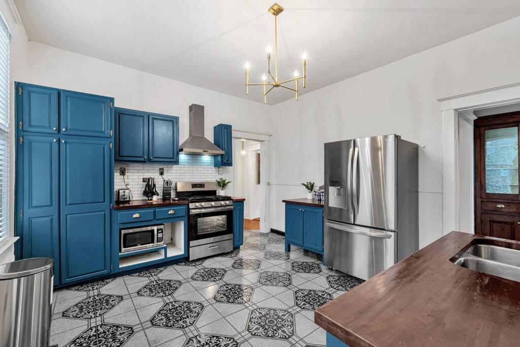 Exquisite Two-Story Home Located In Midtown Μέμφις Εξωτερικό φωτογραφία